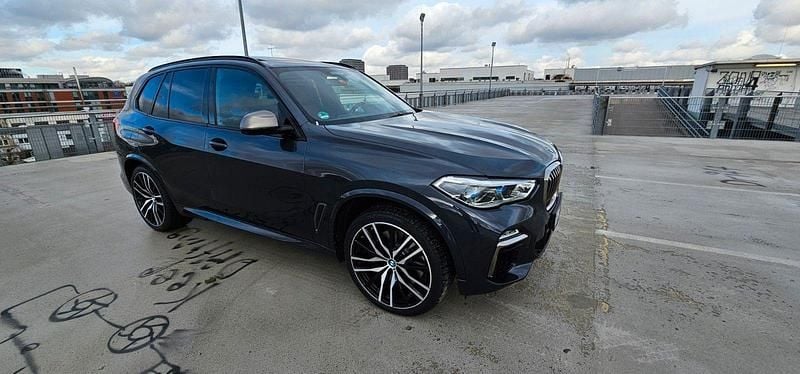 Gebraucht BMW X5 M50 Performance 400 PS (294 kW) 2019 Grau SUV