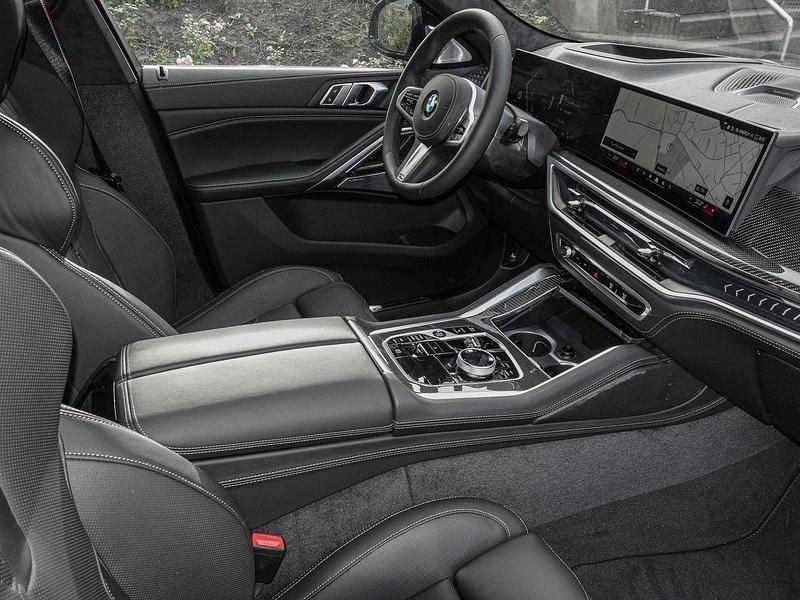 Neu BMW X6 Performance 340 PS (250 kW) 2026 Schwarz SUV