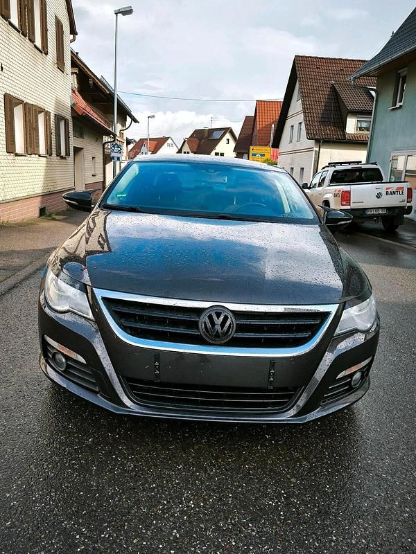 Braun Gebraucht 2011 VW CC Limousine | 6.999 € (Fairer Preis) - Bild 1/4