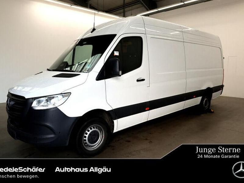 Weiss Gebraucht 2024 Mercedes Sprinter Van | 41.472 € (Fairer Preis) - Bild 1/4