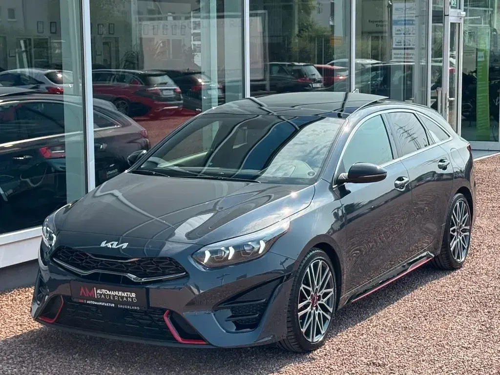 Gebraucht Kia ProCeed GT GT 204 PS (150 kW) 2024 Grau Kleinwagen