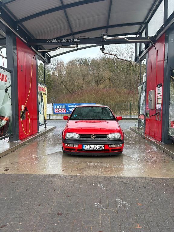 Rot Gebraucht 1997 VW Golf Cabriolet Cabrio | 2.999 € (Fairer Preis) - Bild 1/4