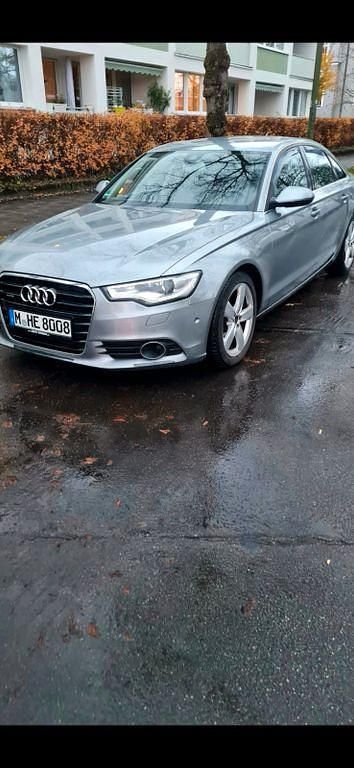 Gebraucht Audi A6 Ambiente 204 PS (150 kW) 2011 Grau Limousine