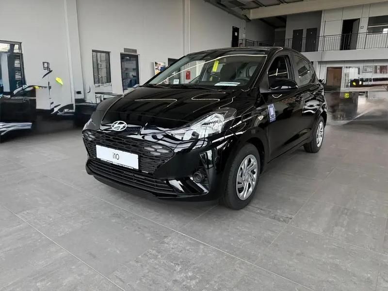 Neu Hyundai i10 Select 62 PS (45 kW) 2025 Phantom black / met Kleinwagen