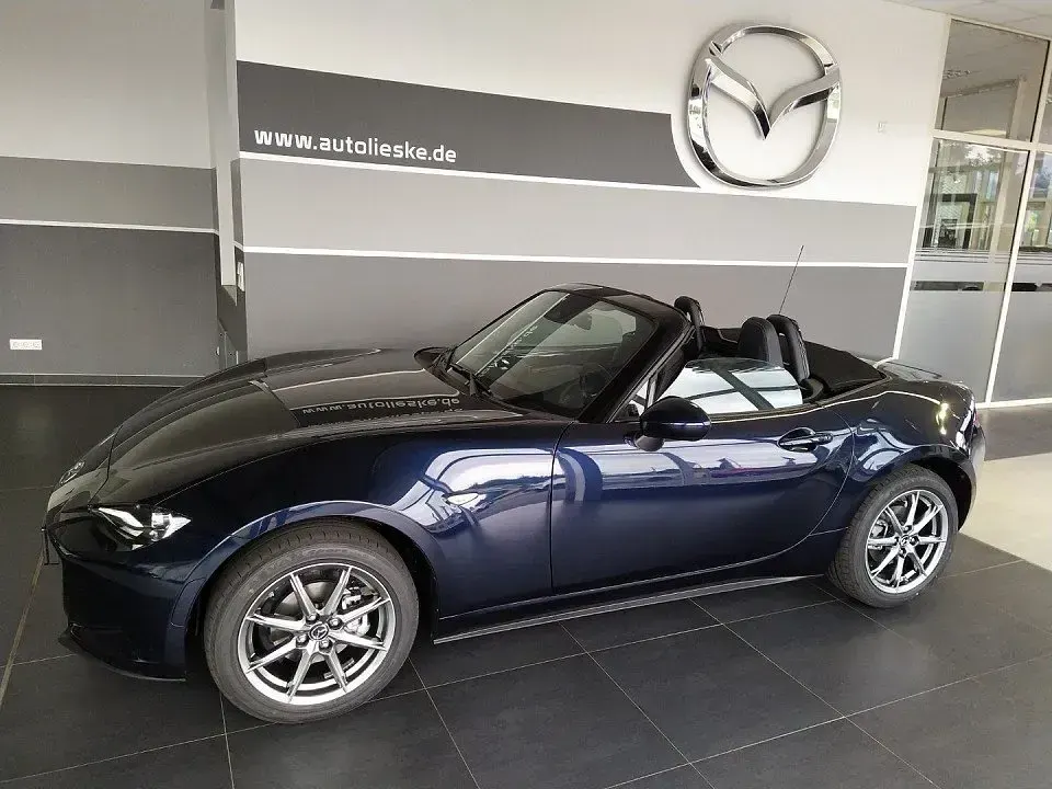 Gebraucht Mazda MX5 Exclusive-Line 132 PS (97 kW) 2025 Deep crystal blue Cabrio