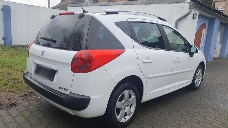 Gebraucht Peugeot 207 Sport 95 PS (69 kW) 2007 Weiß Kombi
