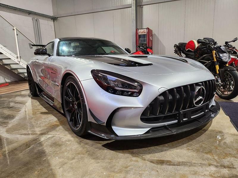922 hightechsilber Gebraucht 2022 Mercedes AMG GT AMG Coupé | 438.000 € - Bild 1/4