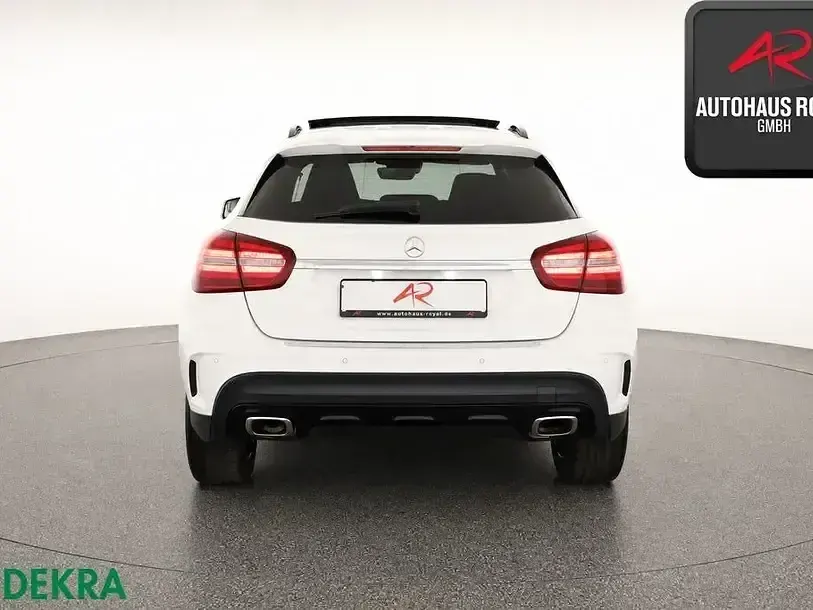 Gebraucht Mercedes GLA220 AMG 184 PS (135 kW) 2019 Weiss SUV