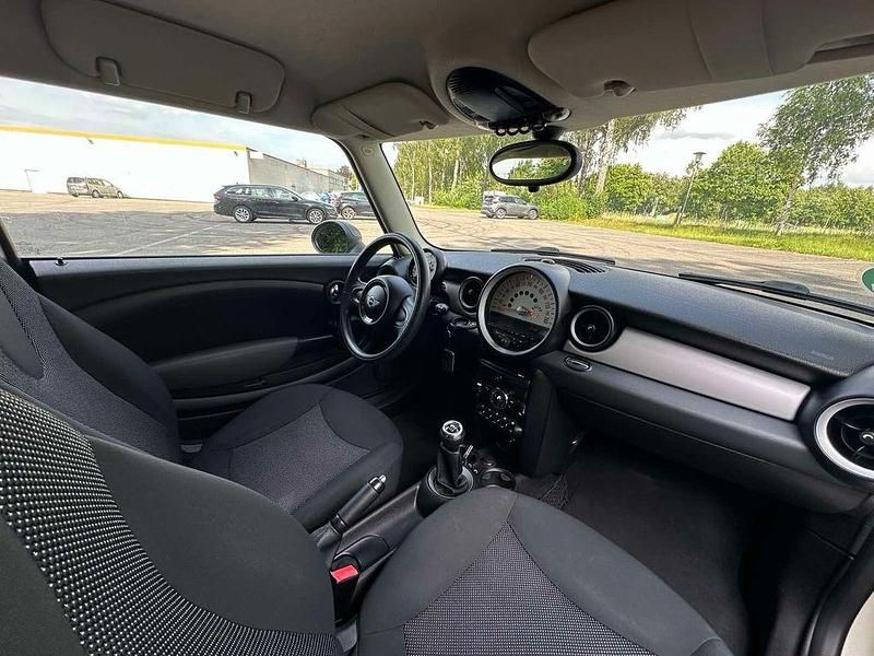 Gebraucht Mini One D 90 PS (66 kW) 2012 Weiß Kleinwagen