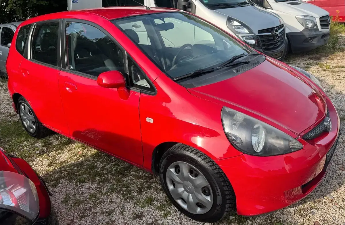 Gebraucht Honda Jazz 78 PS (57 kW) 2006 Rot Kleinwagen
