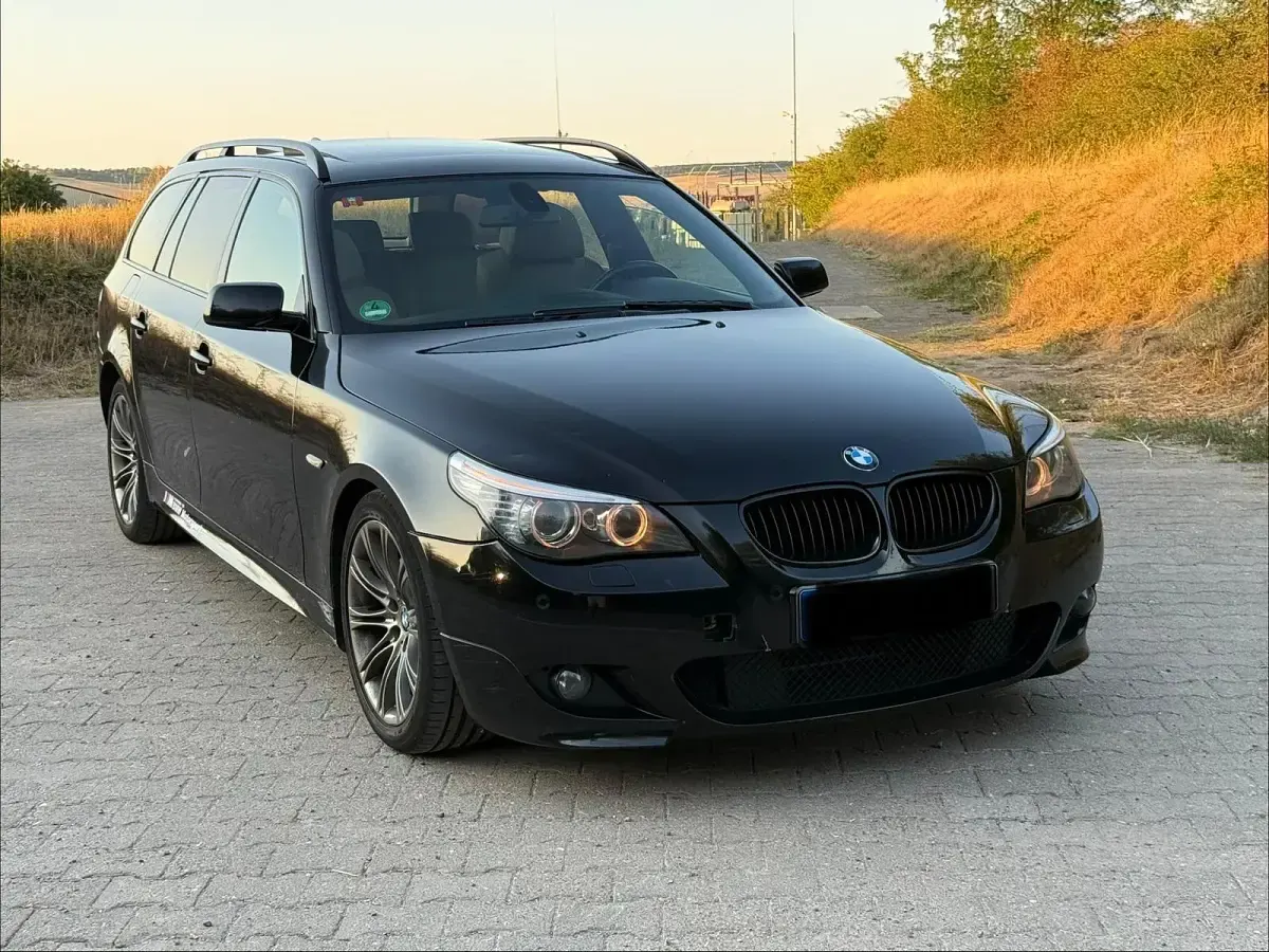Gebraucht BMW 530 M Sport 272 PS (200 kW) 2007 Schwarz Kombi