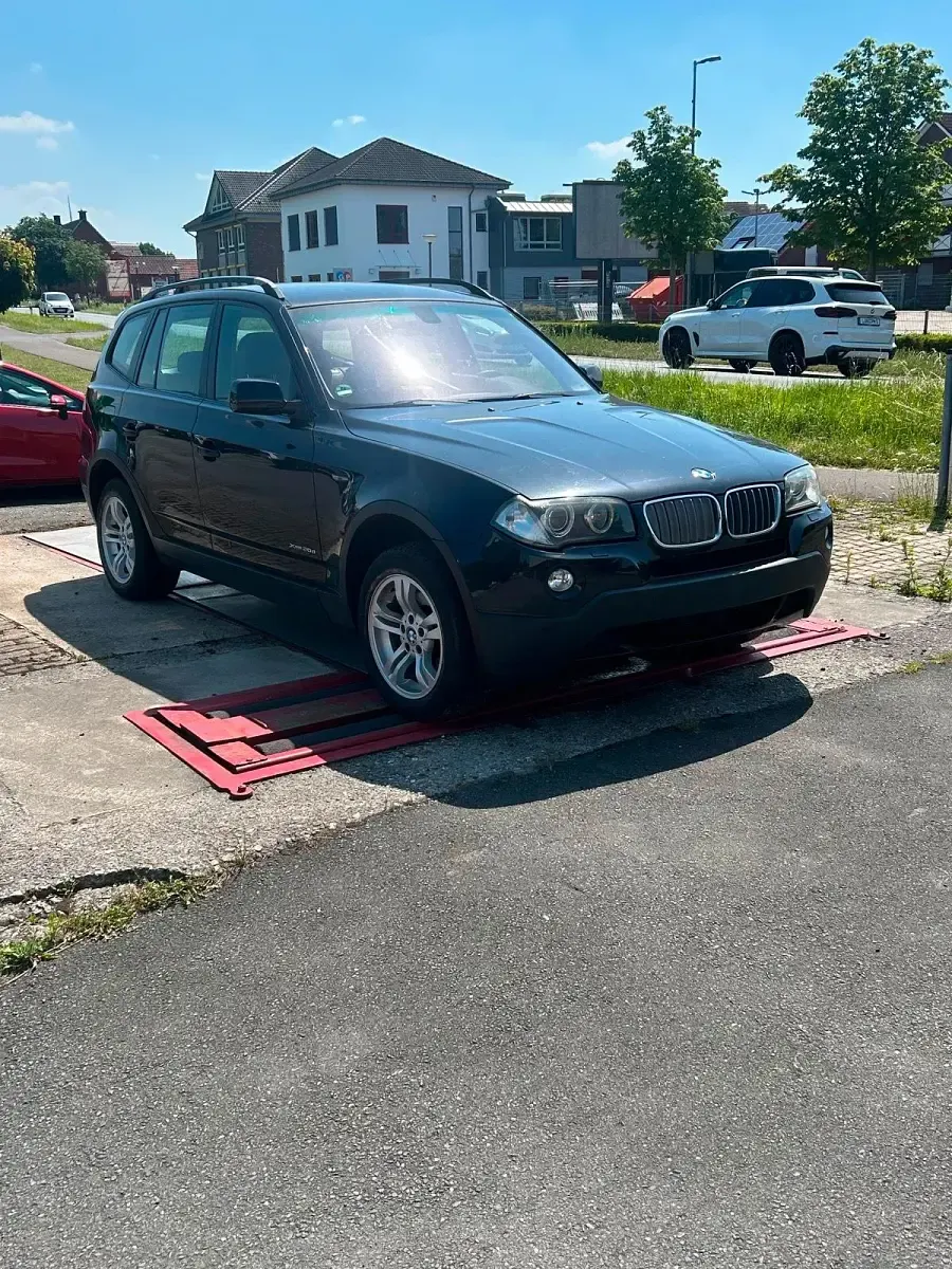 Gebraucht BMW X3 177 PS (130 kW) 2009 SUV