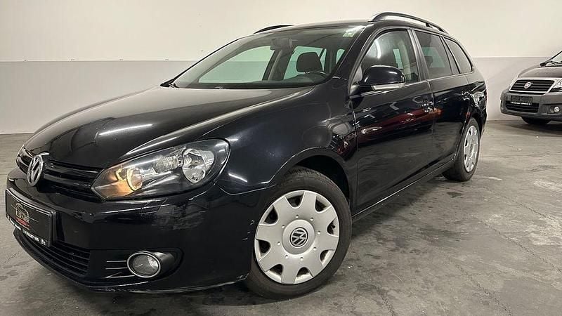 Gebraucht VW Golf VI 105 PS (77 kW) 2012 Schwarz Kleinwagen