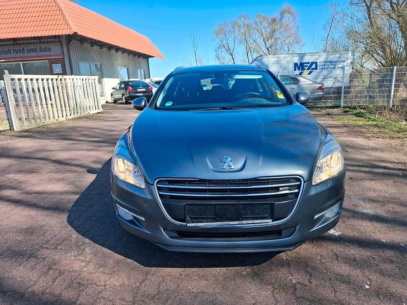Gebraucht Peugeot 508 115 PS (84 kW) 2013 Grau Kombi