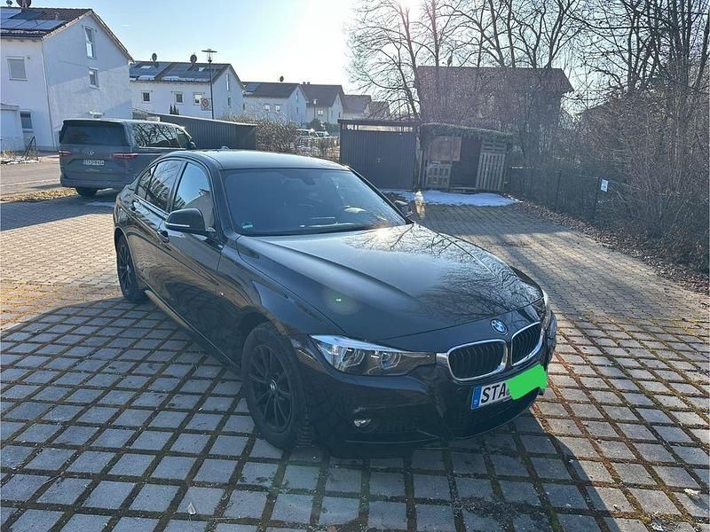 Gebraucht BMW 320 M Sport 190 PS (139 kW) 2018 Schwarz Limousine