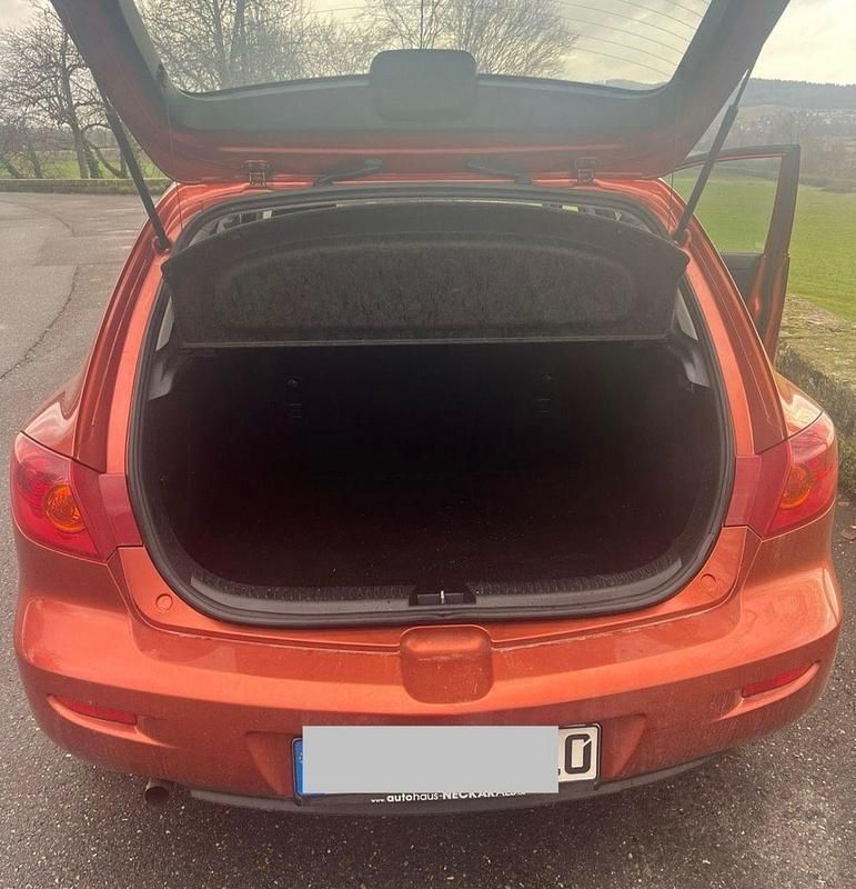 Gebraucht Mazda 3 Comfort 105 PS (77 kW) 2005 Orange Kleinwagen