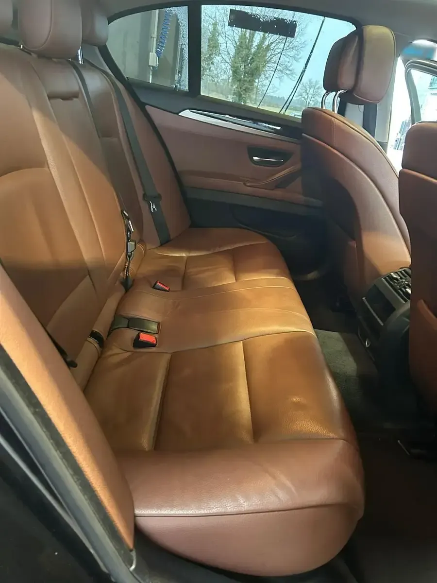 Gebraucht BMW 520 185 PS (136 kW) 2012 Schwarz Limousine