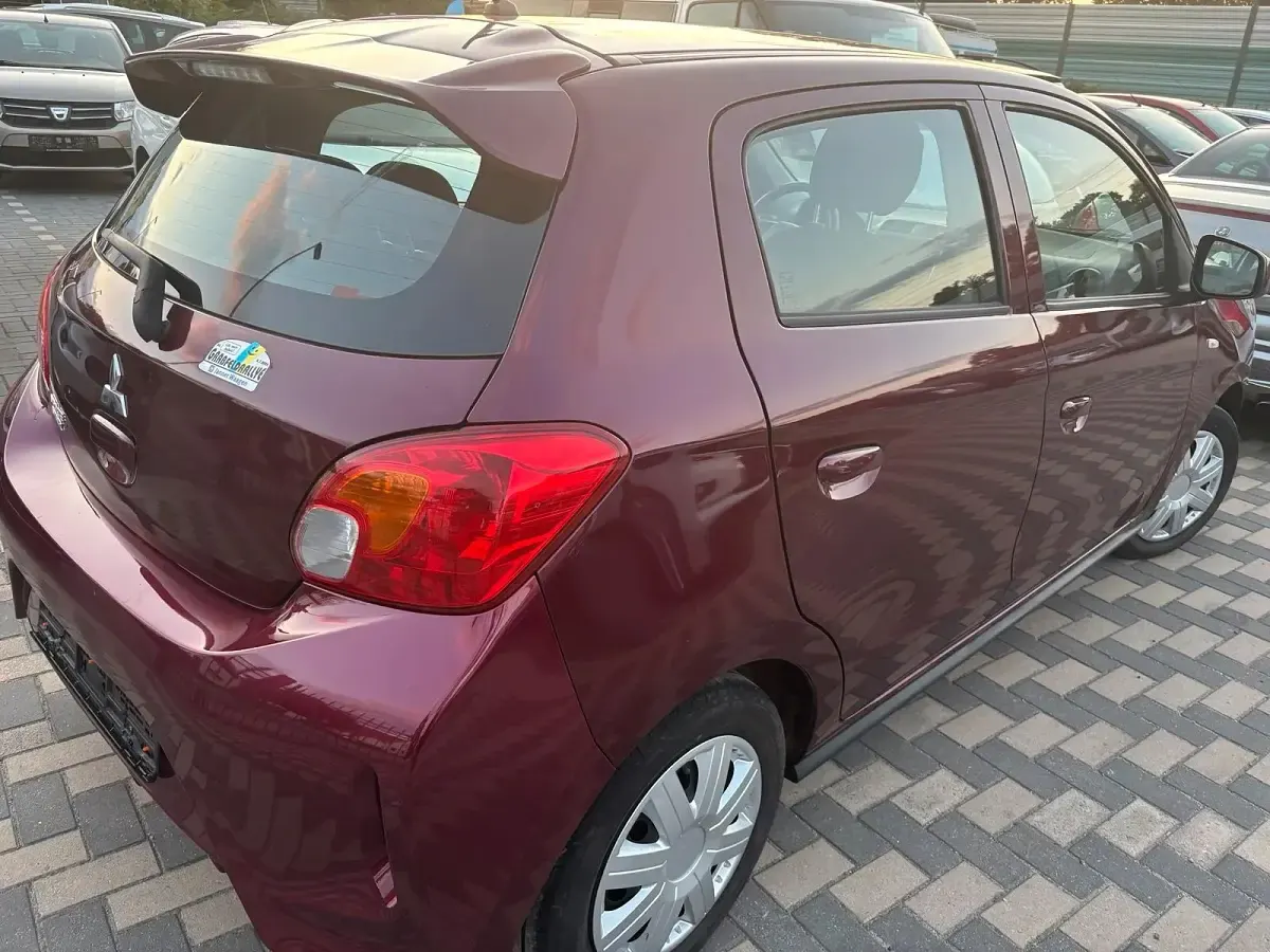 Gebraucht Mitsubishi Space Star 80 PS (58 kW) 2021 Rot Kleinwagen