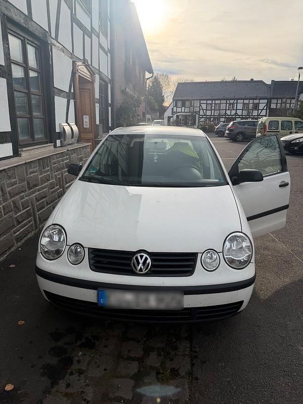 Weiß Gebraucht 2002 VW Polo Kleinwagen | 850 € (Guter Preis) - Bild 1/4