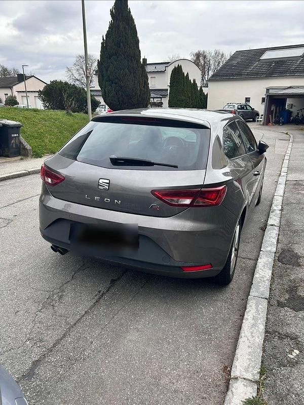 Gebraucht Seat Leon SC FR 125 PS (91 kW) 2014 Grau Kleinwagen