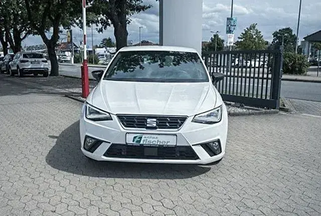 Gebraucht Seat Ibiza FR 110 PS (80 kW) 2023 Weiß Kleinwagen