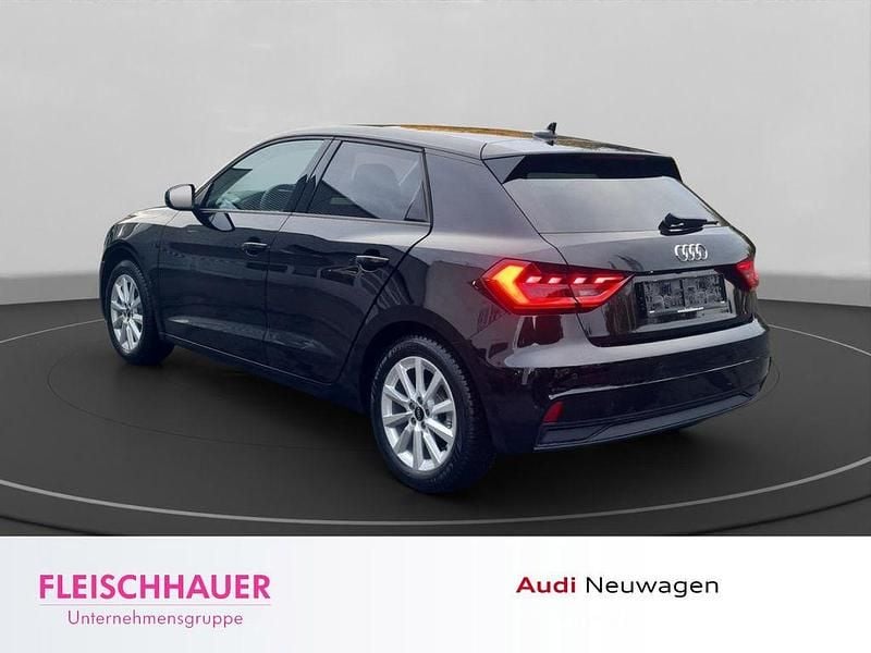 Neu Audi A1 Sportback Advanced Plus 207 PS (152 kW) 2025 Gletscherweiß metallic Kleinwagen