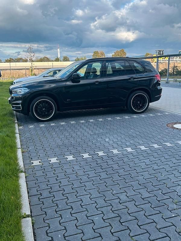 Gebraucht BMW X5 258 PS (189 kW) 2014 Schwarz SUV