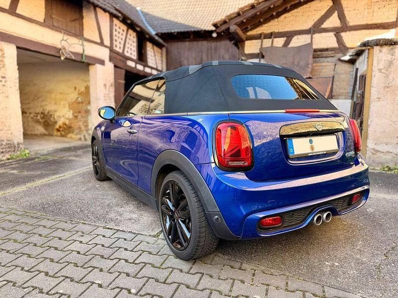 Gebraucht Mini Cooper S 192 PS (141 kW) 2019 Blau Kleinwagen