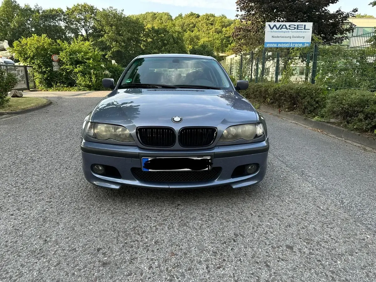 Gebraucht BMW 320 M Sport 150 PS (110 kW) 2004 Blau Limousine