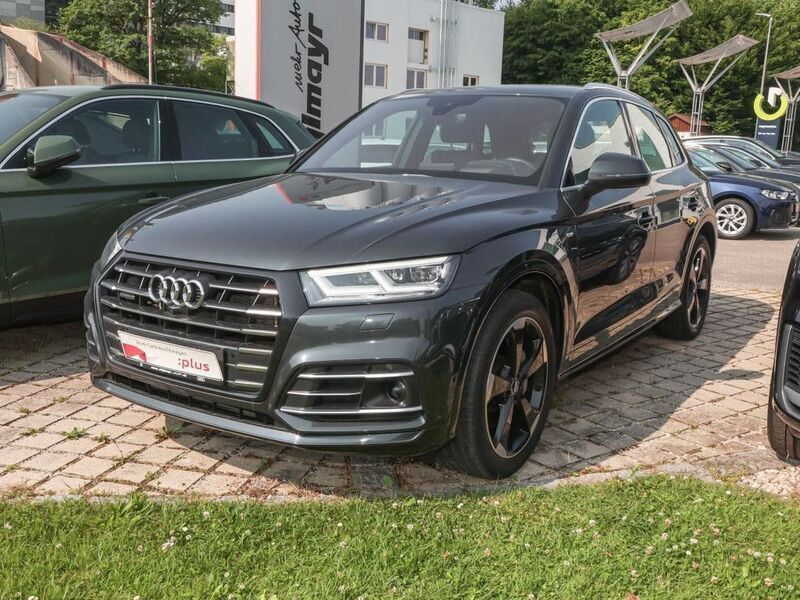 Manhattangrau metallic (metallic) Gebraucht 2020 Audi Q5 S-Line SUV | 35.640 € (Fairer Preis) - Bild 1/4