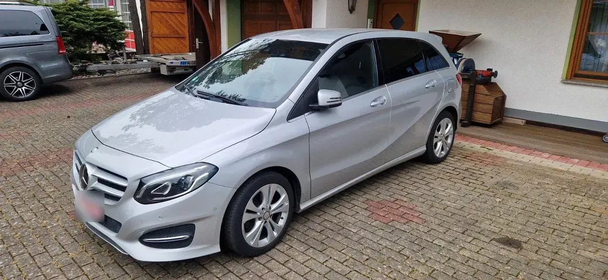 Gebraucht Mercedes 200 140 PS (102 kW) 2016 Silber Kombi