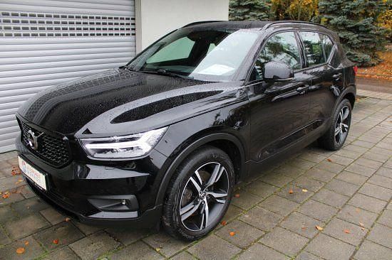 Gebraucht Volvo XC40 R-Design 261 PS (191 kW) 2020 Onyxblack (metallic) SUV