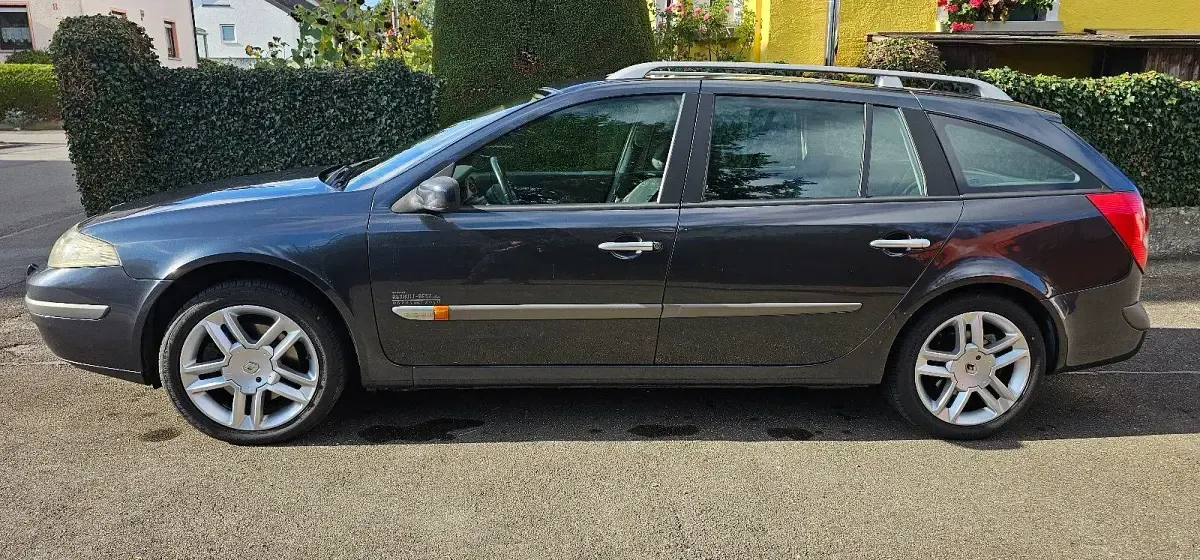 Gebraucht Renault Laguna II 150 PS (110 kW) 2005 Blau Kombi