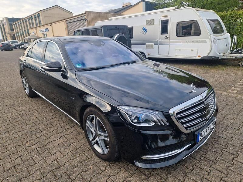 Gebraucht Mercedes S560 367 PS (269 kW) 2020 Schwarz Limousine