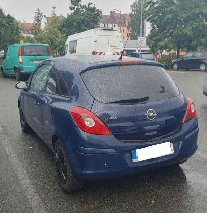 Gebraucht Opel Corsa Edition 80 PS (58 kW) 2009 Blau Kleinwagen