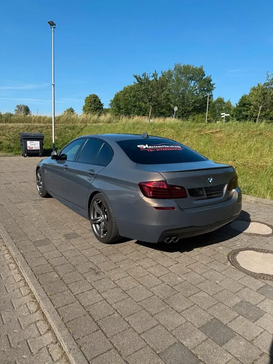 Gebraucht BMW 525 218 PS (160 kW) 2016 Grau Limousine