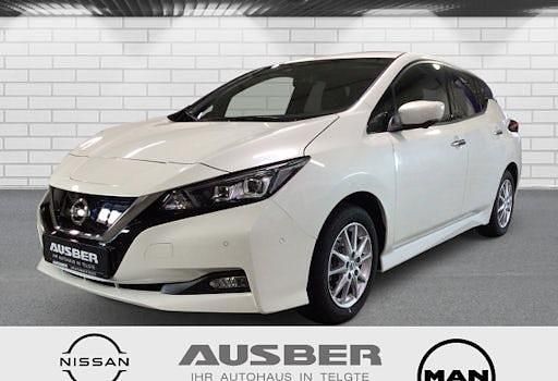 Gebraucht Nissan Leaf Tekna 110 kW (150 PS) 2021 Weiß Kleinwagen