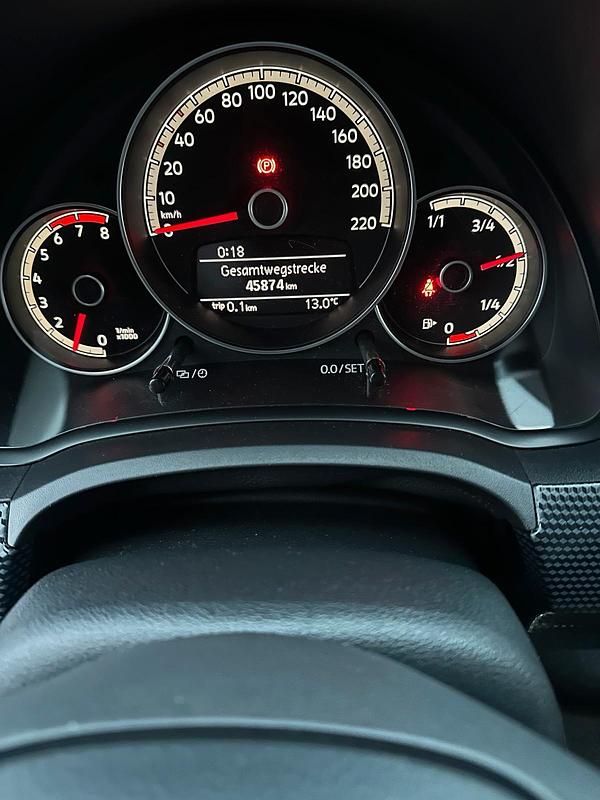 Gebraucht VW up! 44 PS (32 kW) 2020 Schwarz Kleinwagen