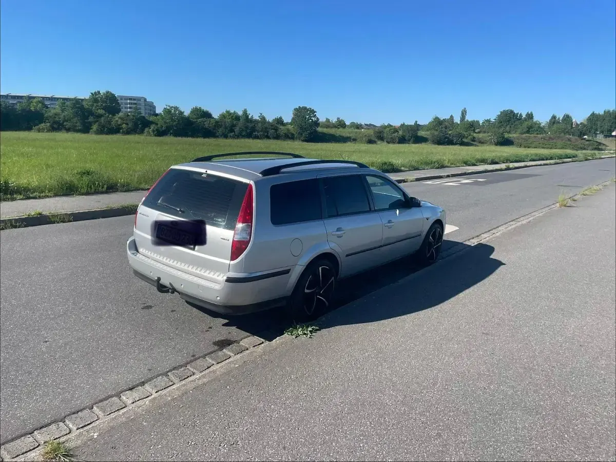 Gebraucht Ford Mondeo Viva X 116 PS (85 kW) 2007 Grau Kombi