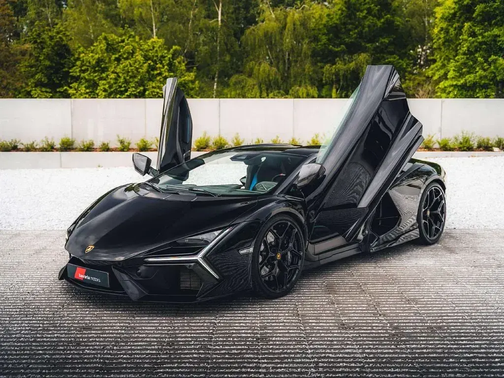 Usata Lamborghini Revuelto 2024 Nero Coupé