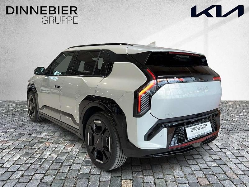 Neu Kia EV3 150 kW (204 PS) 2026 Ivory silver SUV