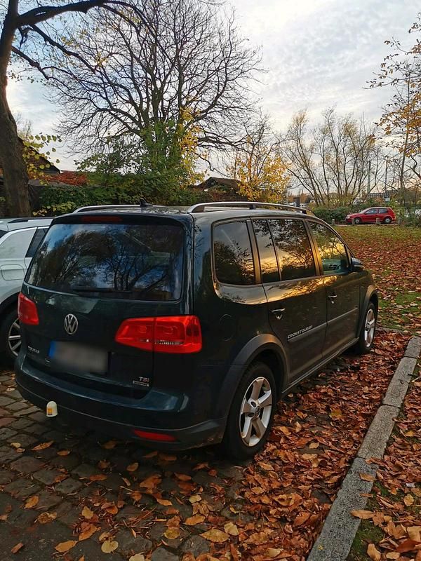 Gebraucht VW Touran Cross 140 PS (102 kW) 2012 Grün Van / Kleinbus