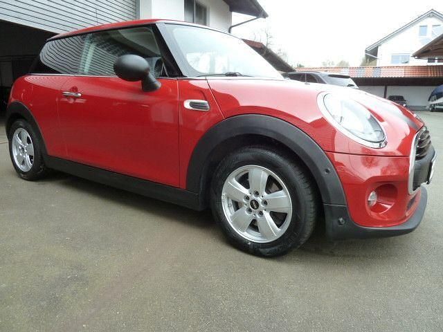 Second-hand Mini ONE 102 CP (75 kW) 2016 Roșu Hatchback