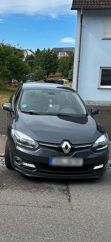 Schwarz Gebraucht 2014 Renault Mégane GrandTour Kombi | 6.000 € (Fairer Preis) - Bild 1/4