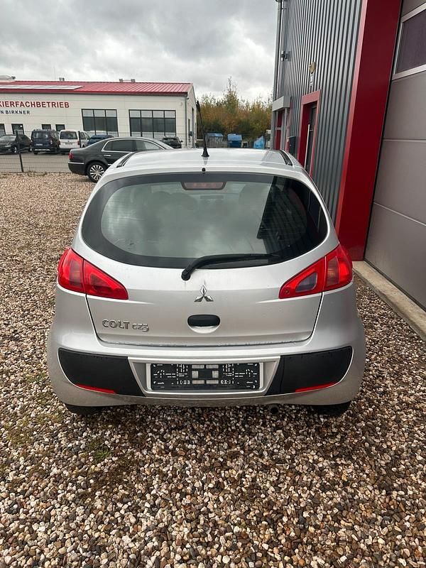 Gebraucht Mitsubishi Colt 75 PS (55 kW) 2006 Silber Kleinwagen