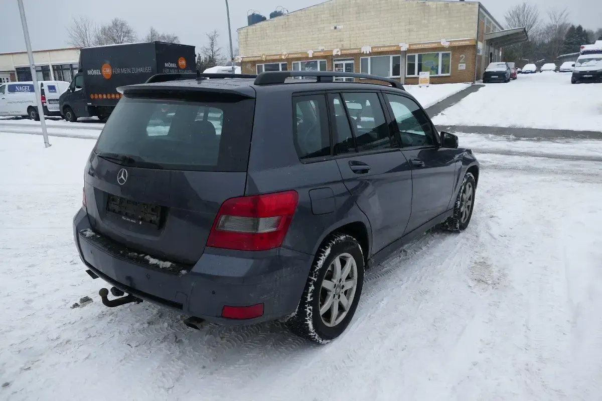 Gebraucht Mercedes GLK220 170 PS (125 kW) 2011 Grau SUV