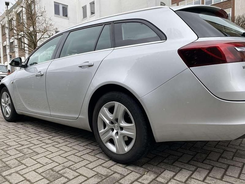 Gebraucht Opel Insignia 131 PS (96 kW) 2015 Kombi