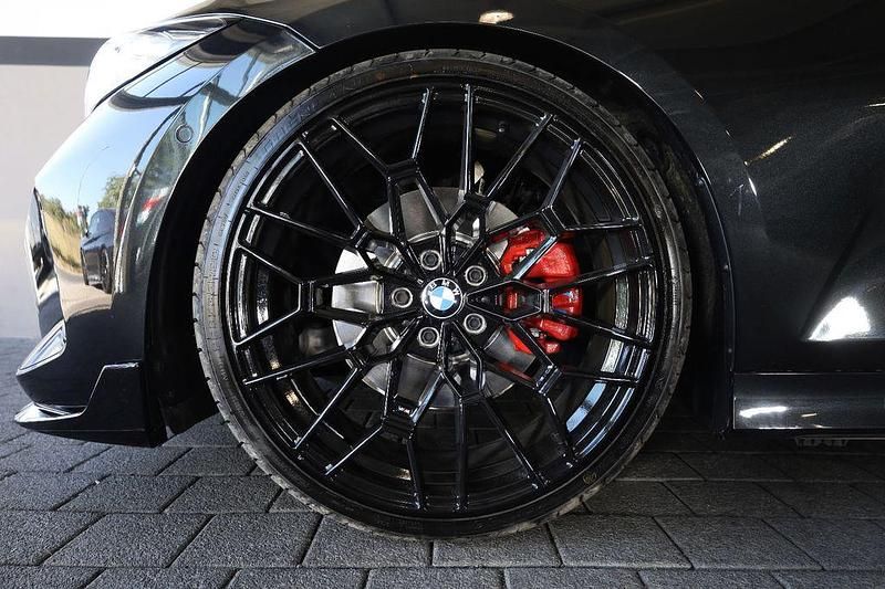 Gebraucht BMW 330 Performance 258 PS (189 kW) 2024 Schwarz Limousine