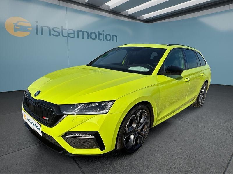 Grün Gebraucht 2025 Skoda Octavia RS Kombi | 48.549 € (Teuer) - Bild 1/4