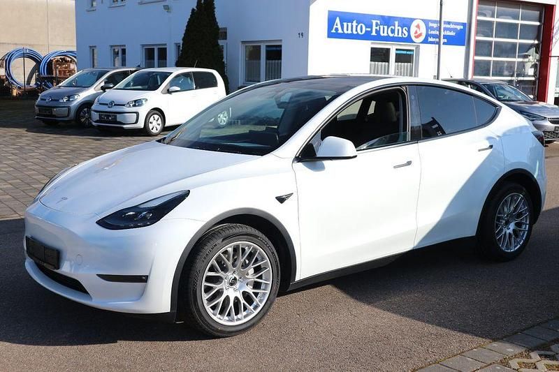 Gebraucht Tesla Model Y 378 kW (514 PS) 2023 Weiß SUV